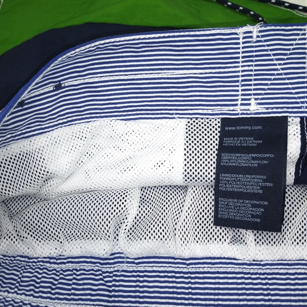 Tommy Hilfiger Board Shorts NWOT - Picture 7 of 16